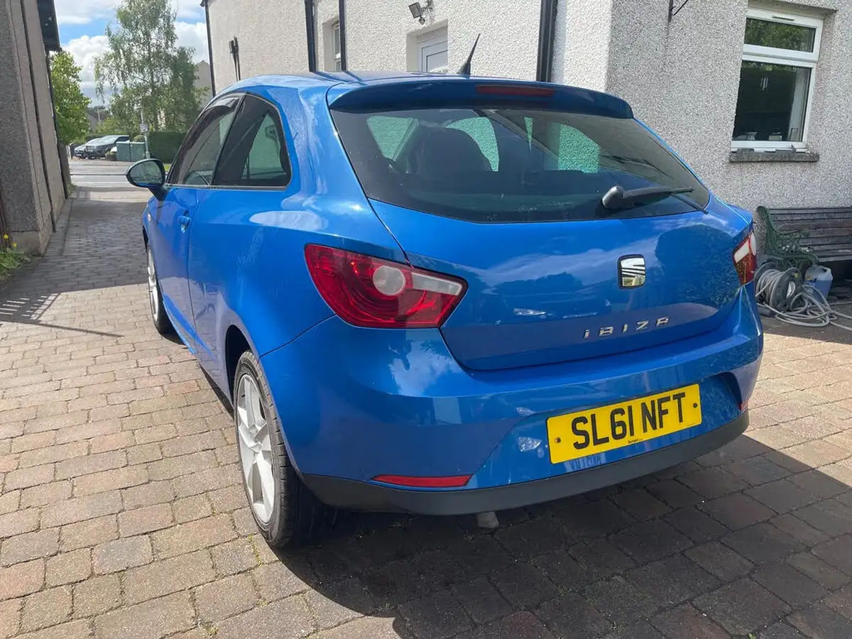 2011-seat-ibiza-12-sportrider-105ps-sportcoupe-3d-big-2