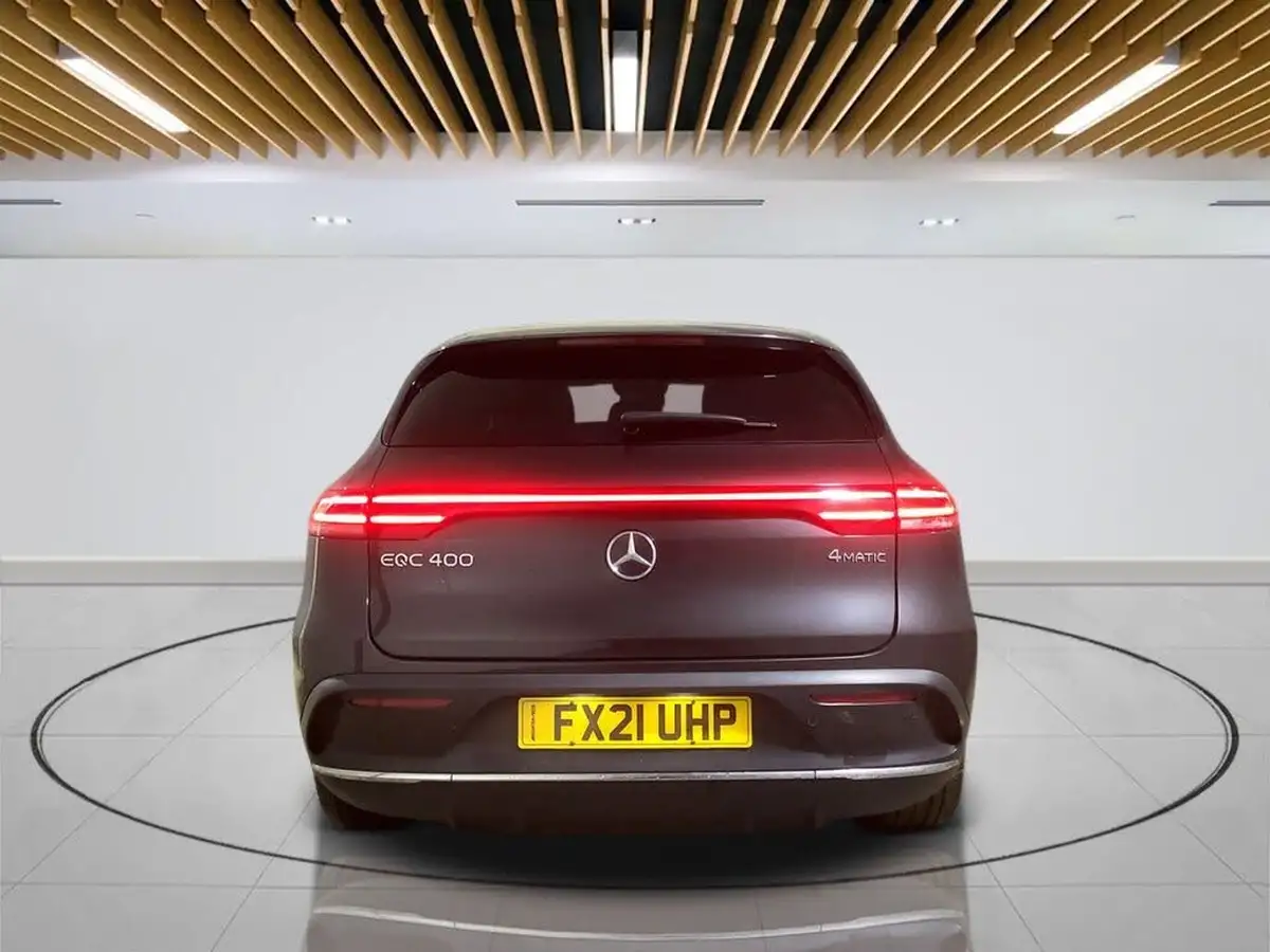 2021-mercedes-benz-eqc-e-eqc-400-amg-line-premium-big-13