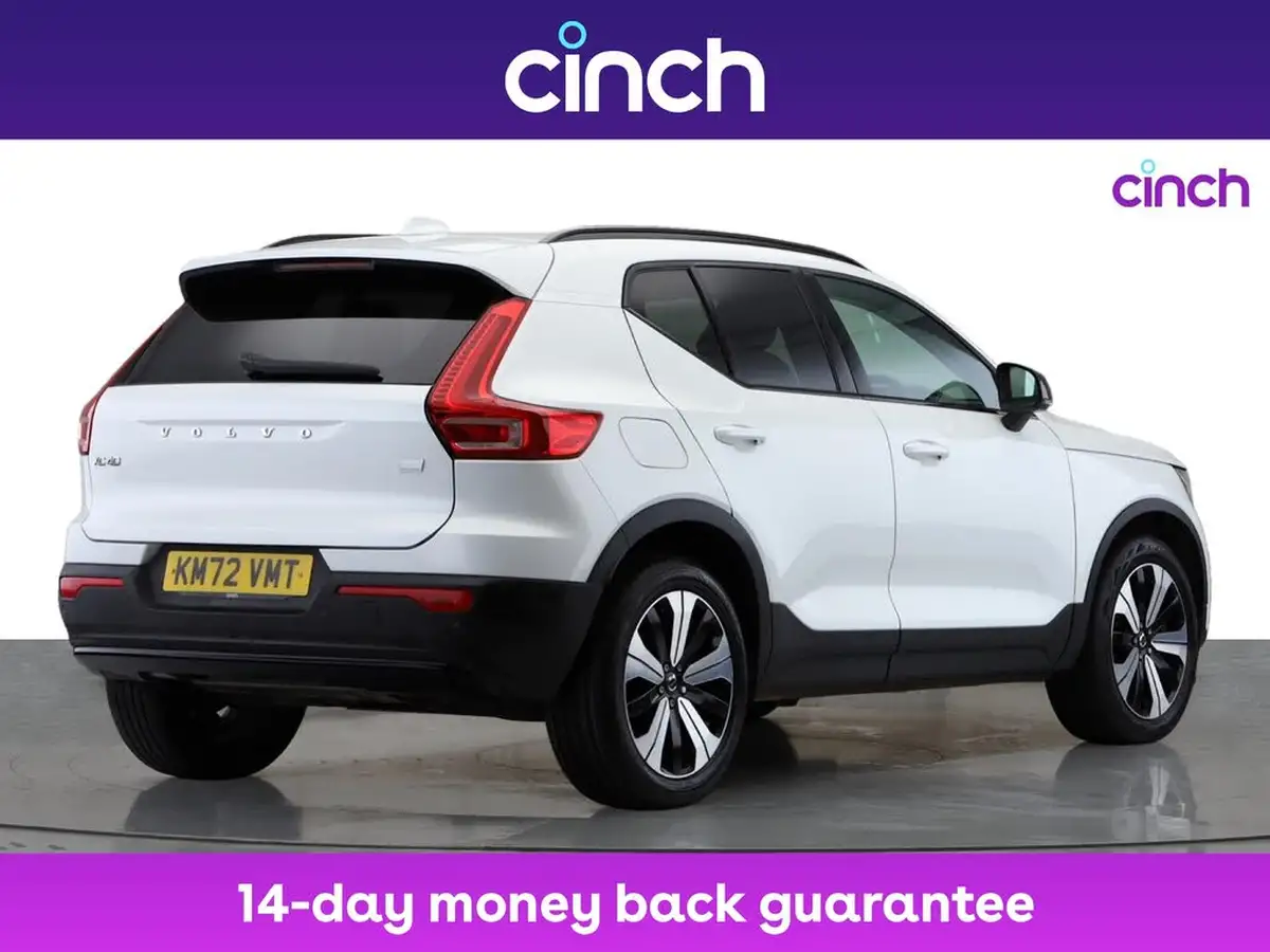 2022-volvo-xc40-15-t4-plus-big-8