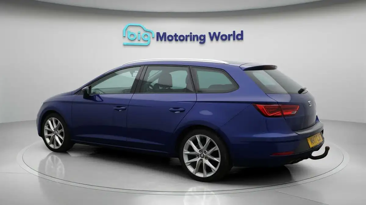 2017-seat-leon-14-ecotsi-fr-technology-estate-5d-dsg-big-5
