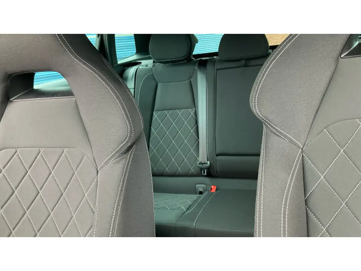 2023-skoda-karoq-20-tsi-sportline-big-14