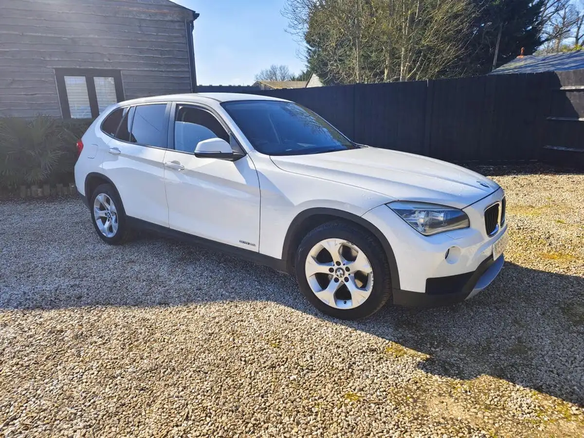 2014-bmw-x1-big-6