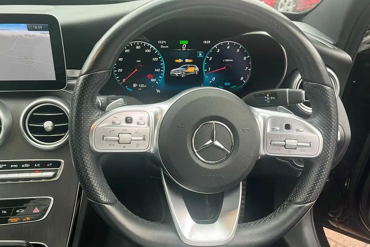 2021-mercedes-benz-c-class-15-c200-amg-line-198ps-eq-boost-ss-estate-5d-1497cc-big-32