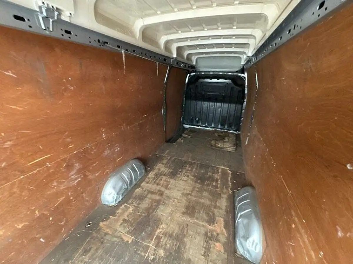 2018-vauxhall-movano-23cdti-l4h3-r3500-130pseu6-big-15
