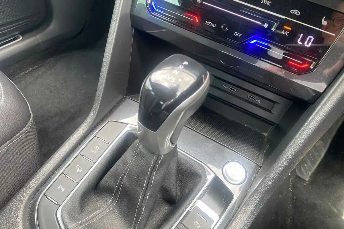 2022-volkswagen-tiguan-20-tsi-r-line-190ps-big-16