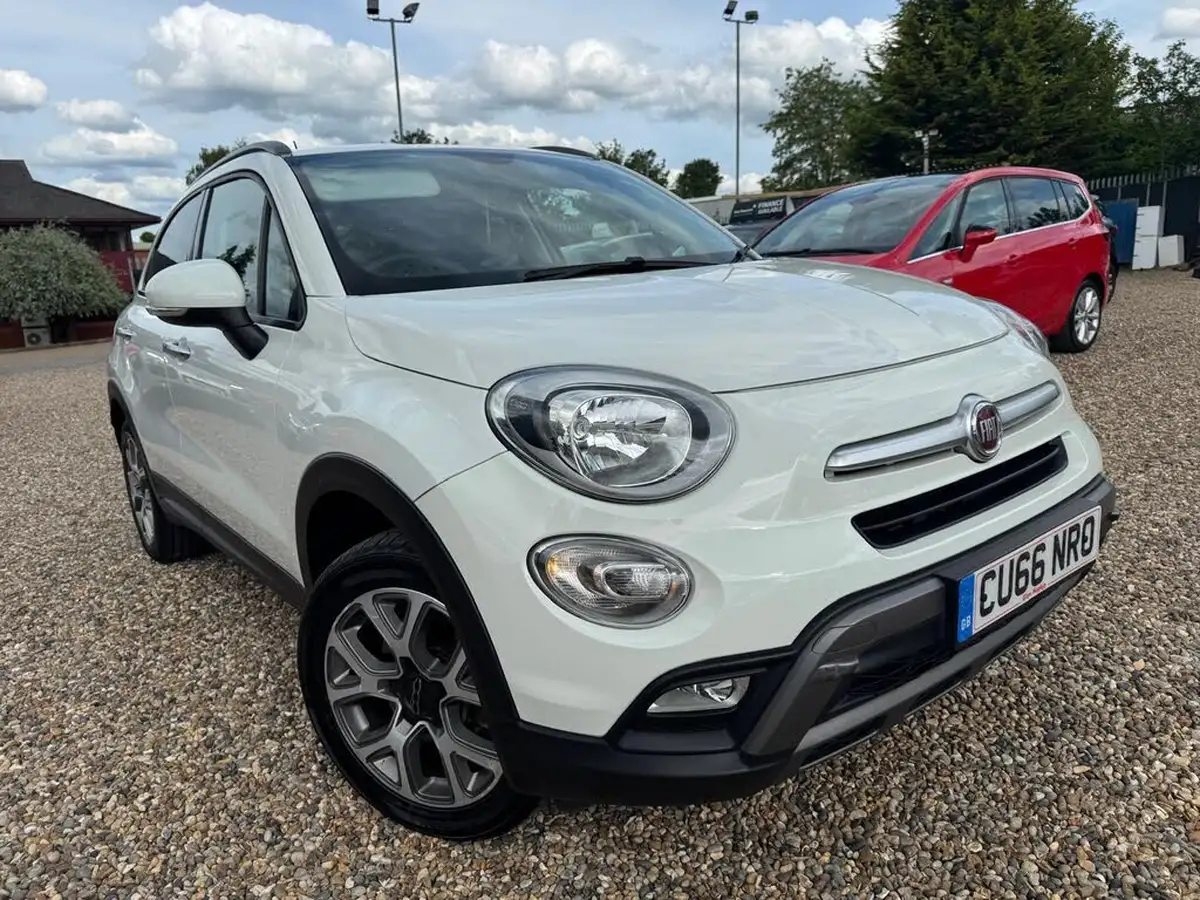 2016-fiat-500x-14-multiair-cross-140bhp-ddct-big-13