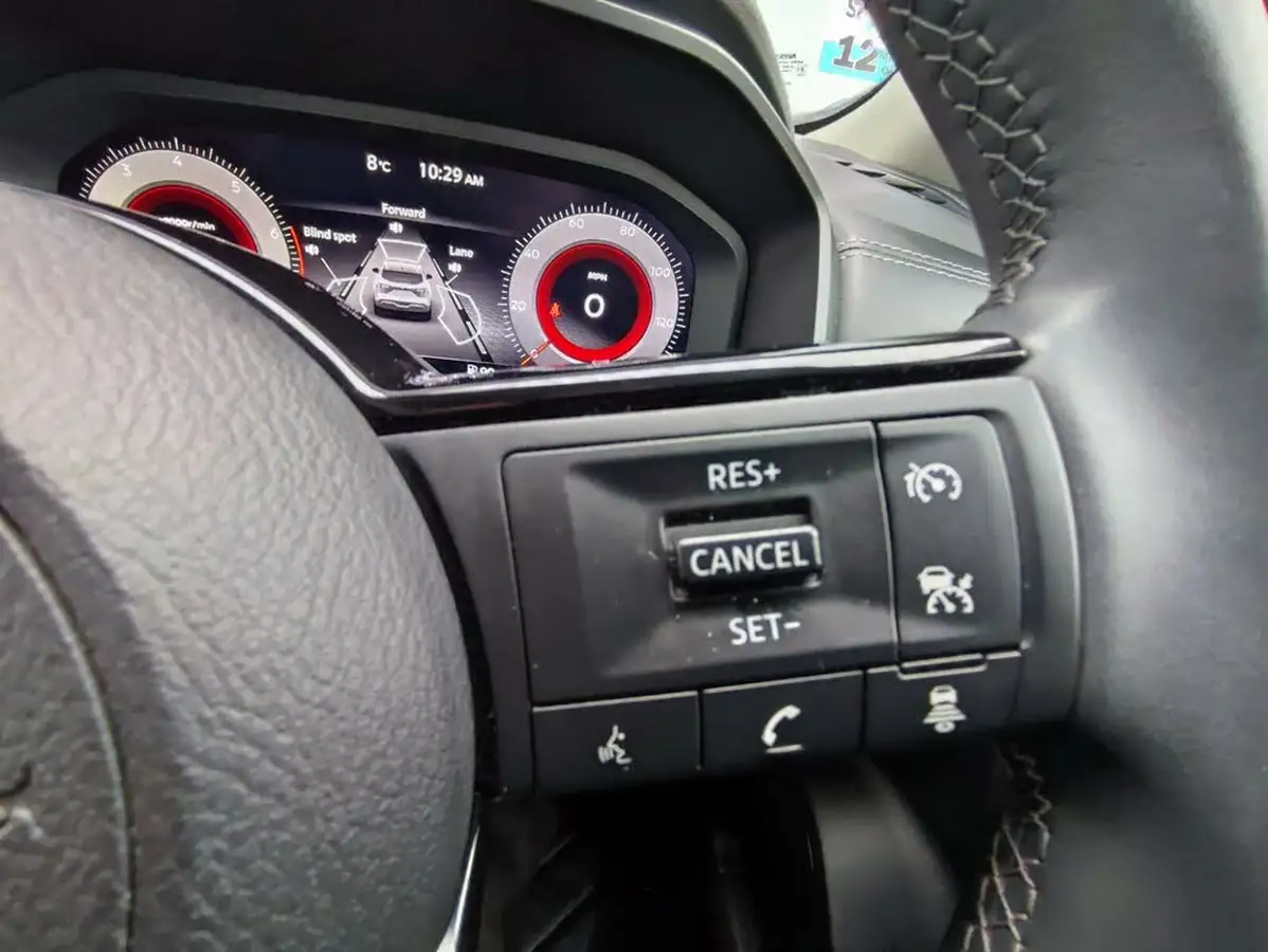 2022-nissan-qashqai-13-dig-t-n-connecta-140ps-big-18