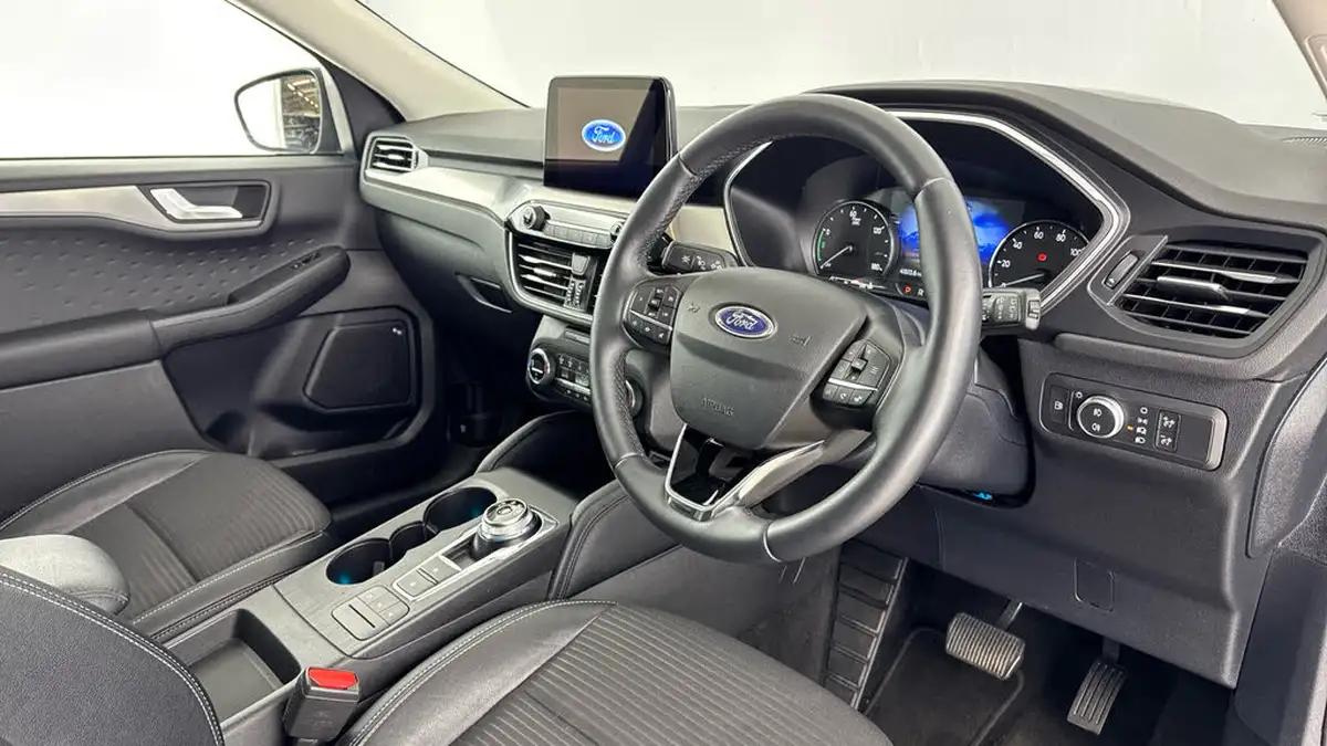 2020-ford-kuga-25t-titanium-big-8