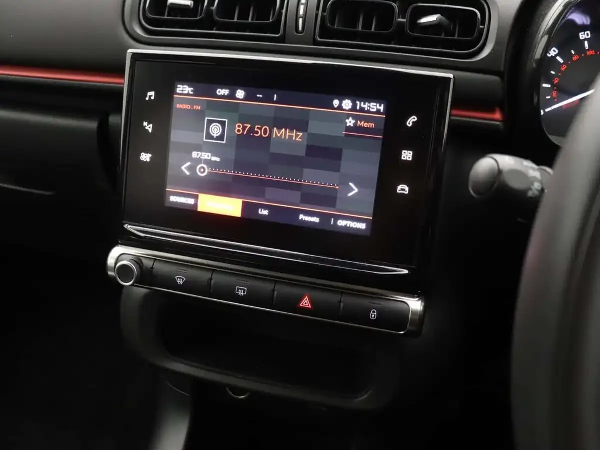 2022-citroen-c3-12-puretech-c-series-big-31