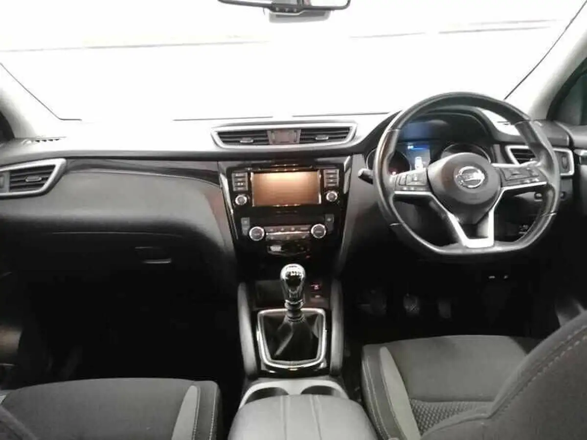 2020-nissan-qashqai-13-dig-t-acenta-premium-140ps-big-15