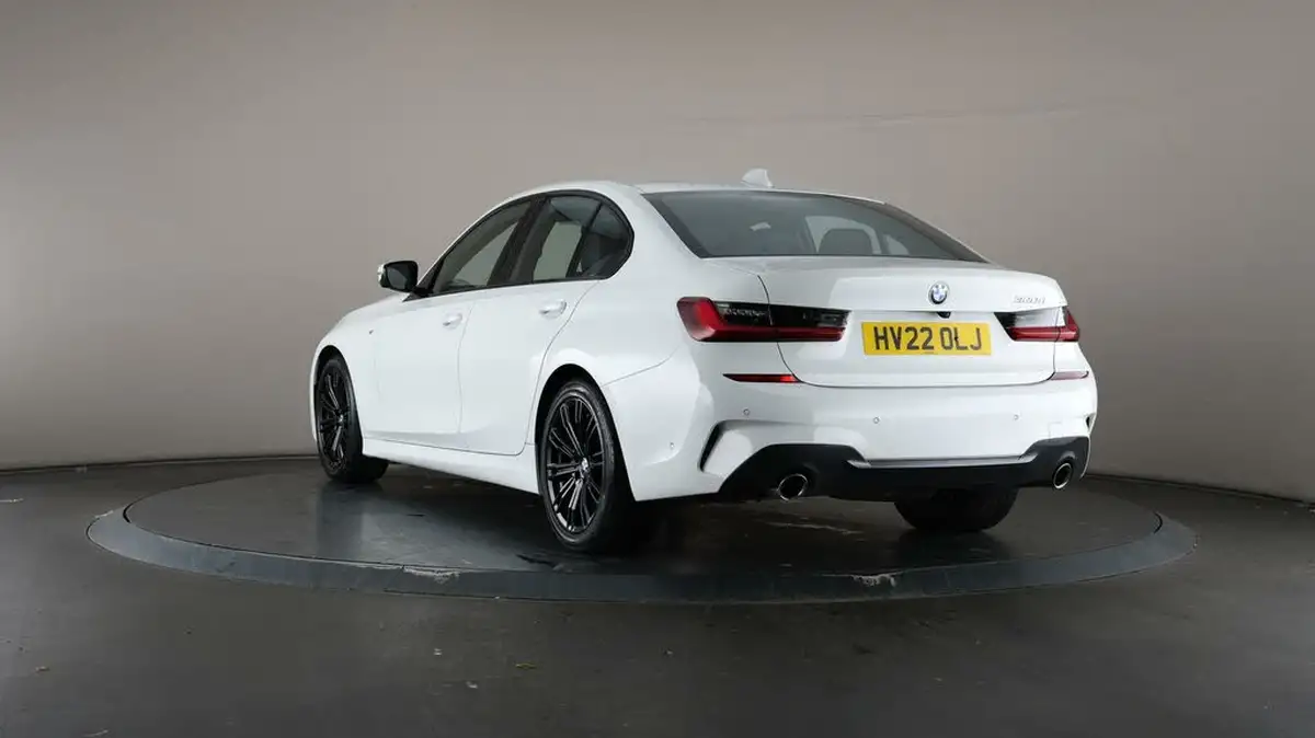 2022-bmw-3-series-20td-320d-m-sport-mht-saloon-4d-big-59