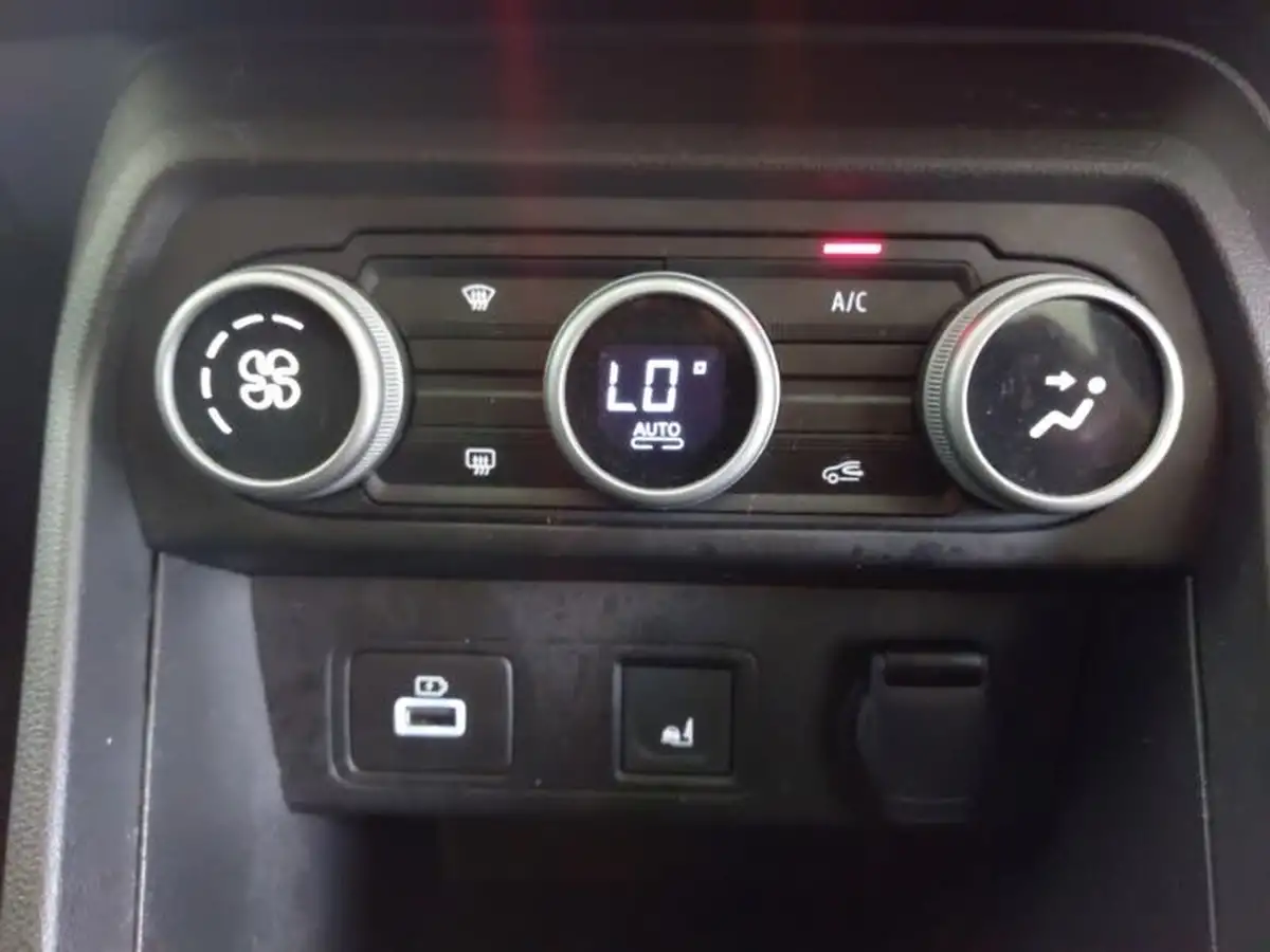 2024-dacia-jogger-10-tce-extreme-big-14