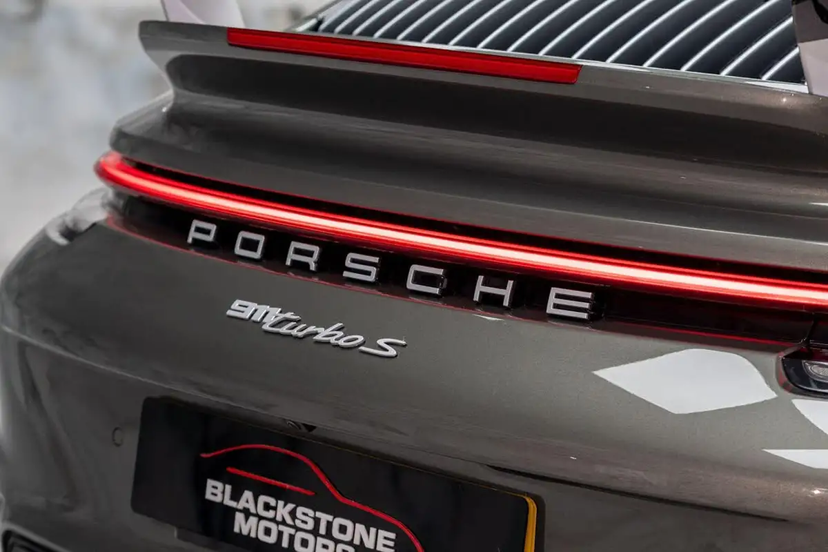 2023-porsche-911-38-turbo-s-awd-turbo-cabriolet-big-56