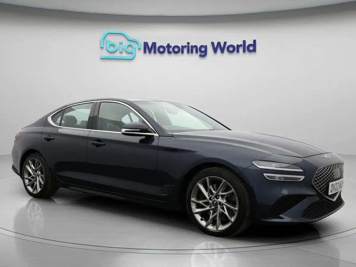 2022-genesis-g70-20-t-luxury-line-saloon-4d-big-0