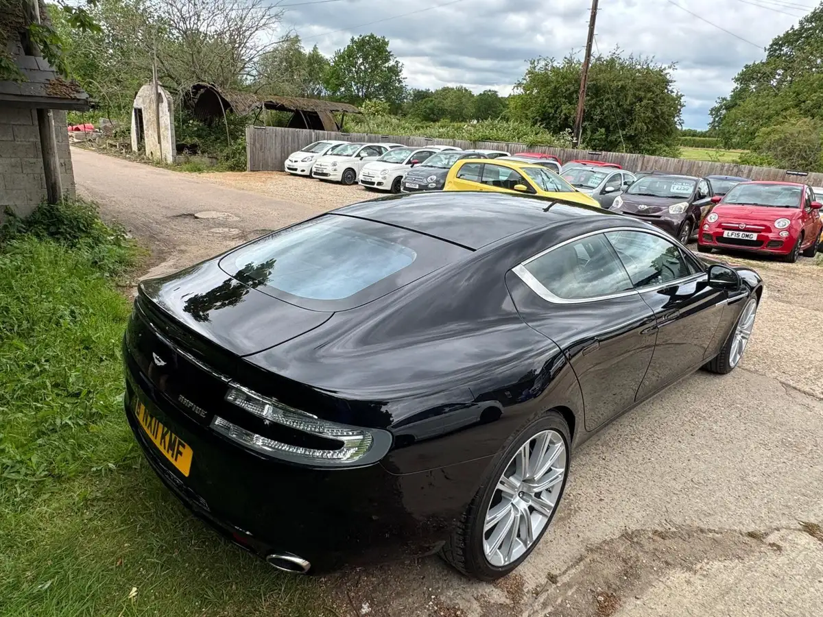 2011-aston-martin-rapide-s-v12-60-big-19