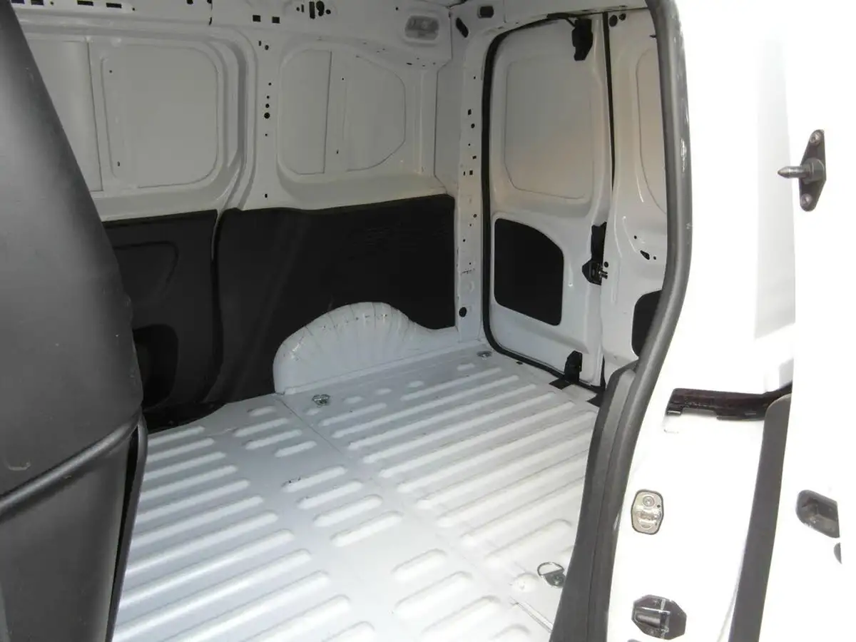 2021-citroen-berlingo-15bluehdi-650-enterprise-ss-big-6