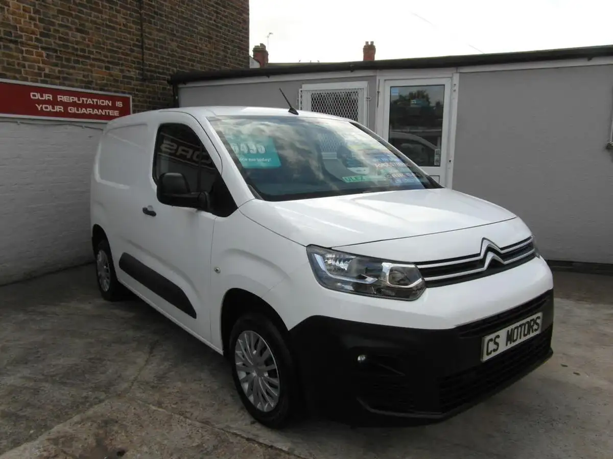 2021-citroen-berlingo-15bluehdi-650-enterprise-ss-big-2