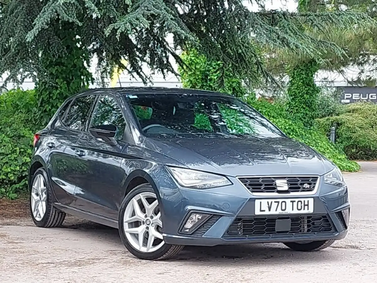 2020-seat-ibiza-10-tsi-fr-110ps-dsg-big-0