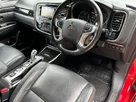 2016-mitsubishi-outlander-20-gx4hs-phev-small-32