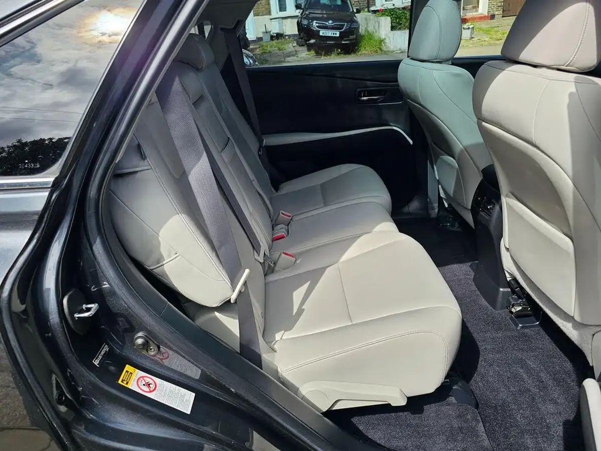 2011-lexus-rx-450h-35-se-i-4x4-big-58
