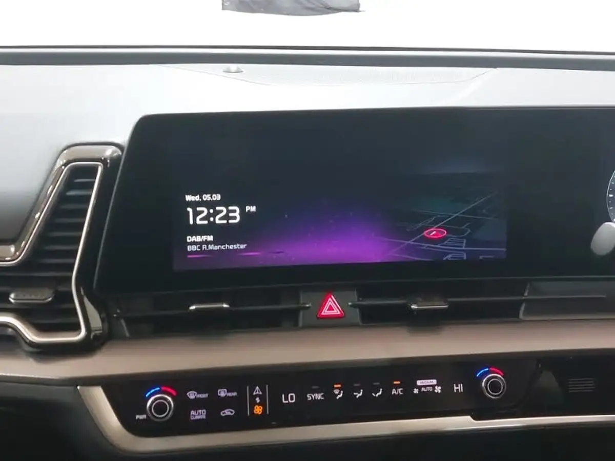 2022-kia-sportage-16-t-gdi-launch-edition-big-9