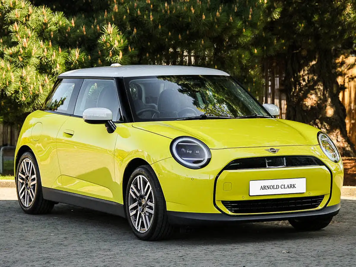 2024-mini-cooper-e-cooper-e-classic-big-0