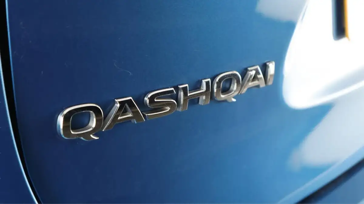 2019-nissan-qashqai-15dci-acenta-premium-17in-alloys-dct-big-20