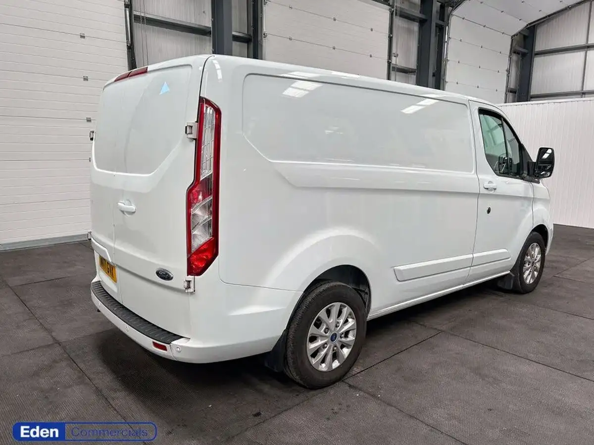 2022-ford-transit-custom-20tdci-300-l1h1-limited-130pseu6dt-panel-van-big-4
