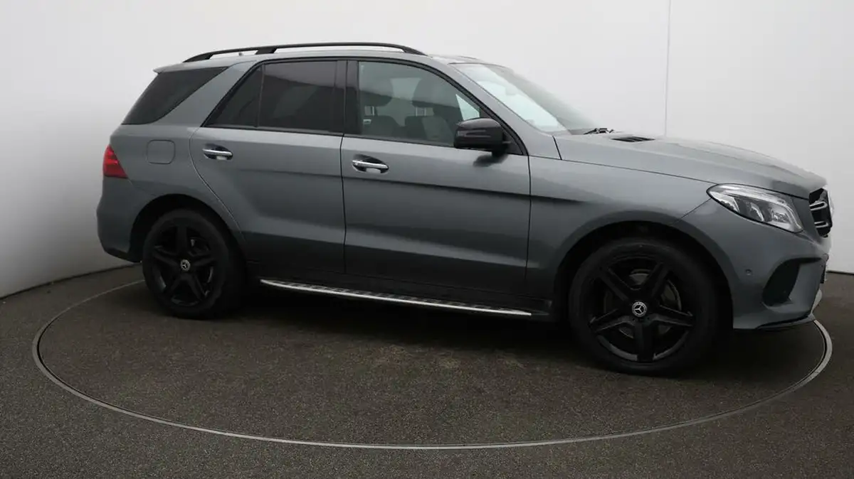 2018-mercedes-benz-gle-class-21d-gle250d-amg-night-edition-premium-plus-big-47