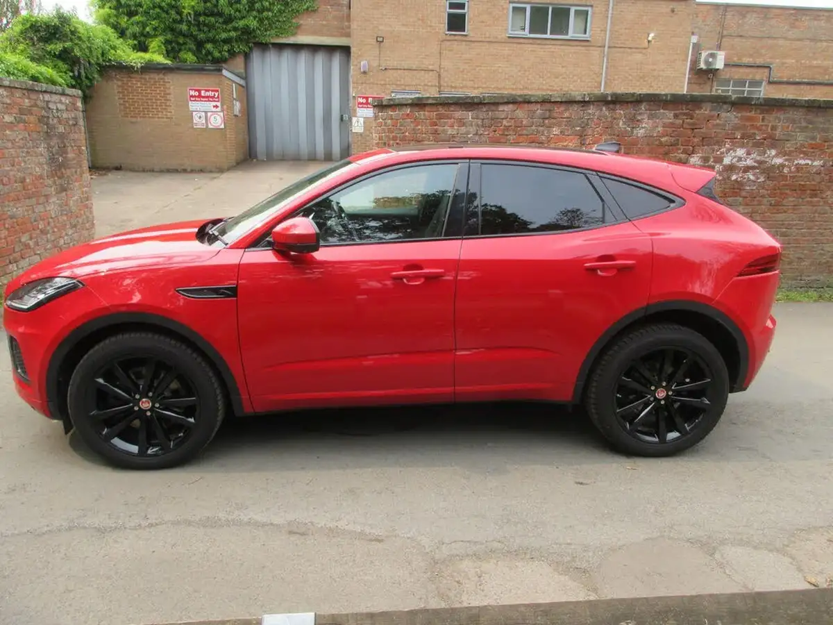 2021-jaguar-e-pace-20-d165-r-dynamic-s-awd-mhev-auto-big-4