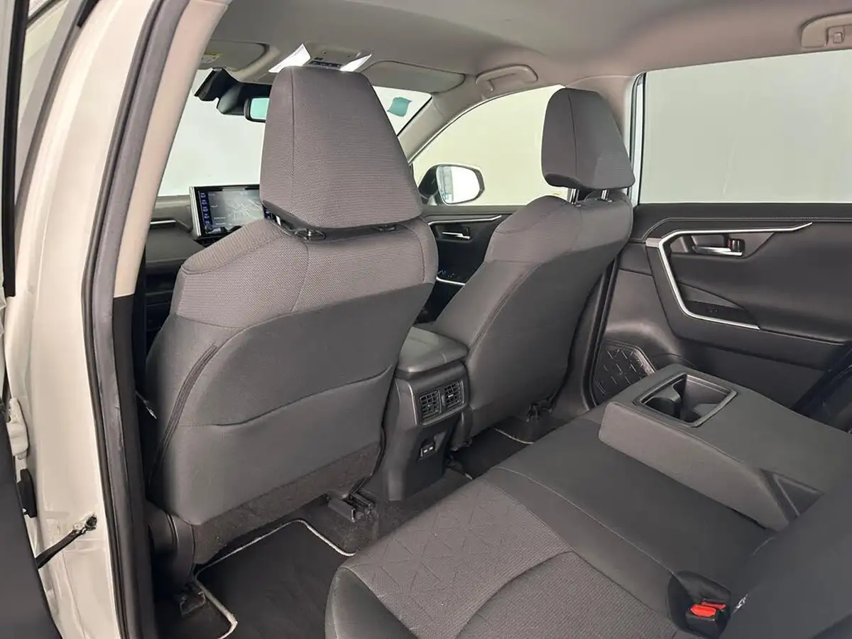 2022-toyota-rav4-25-vvt-i-design-215bhp-big-19