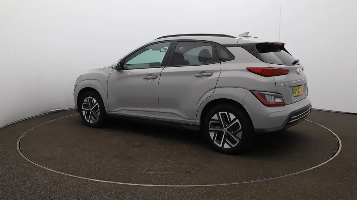 2022-hyundai-kona-e-premium-204ps-64kwh-7kw-obc-big-36