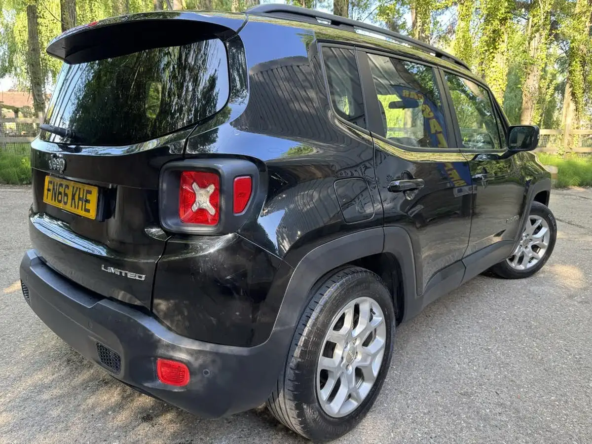 2016-jeep-renegade-16-multijet-ii-longitude-ss-big-21