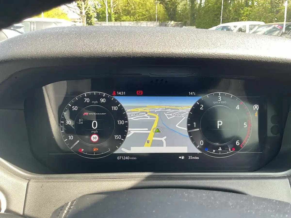 2019-land-rover-range-rover-velar-20-d240-r-dynamic-hse-big-27