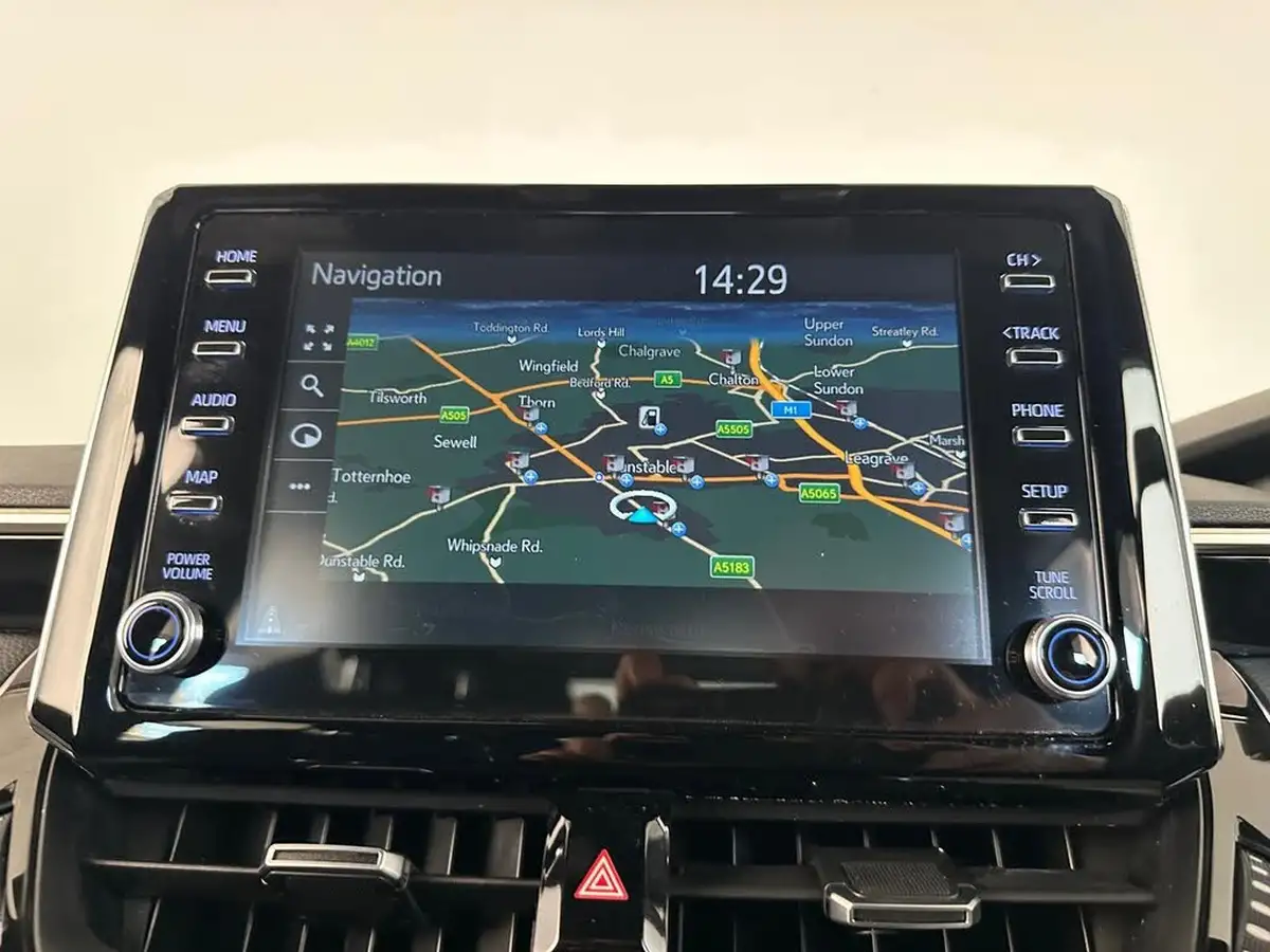 2021-toyota-corolla-18-vvt-i-icon-tech-trk-hatchback-5d-big-36