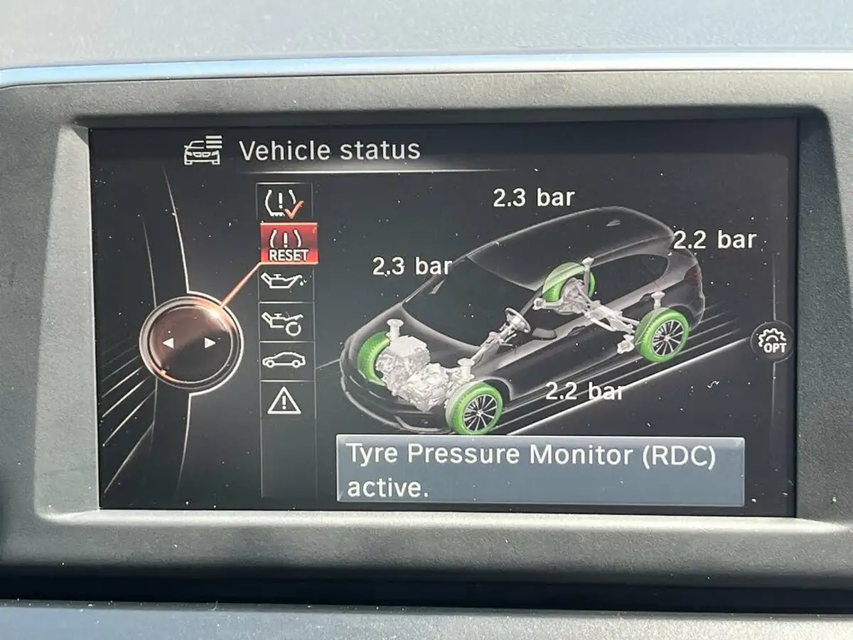 2017-bmw-2-series-15td-216d-luxury-active-auto-big-32