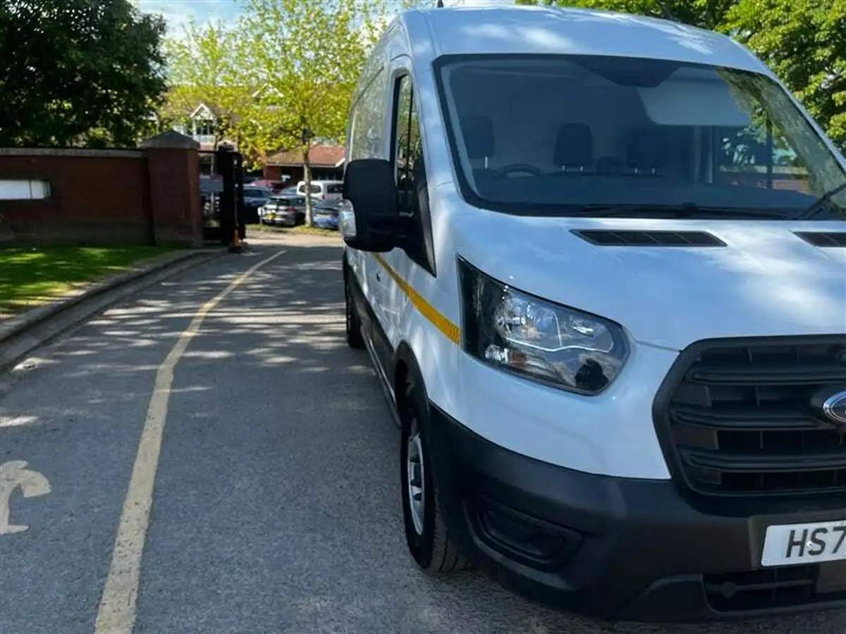 2022-ford-transit-20tdci-350-l3h2-leader-130pseu6dt-panel-van-big-13