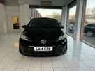 2014-toyota-yaris-small-4