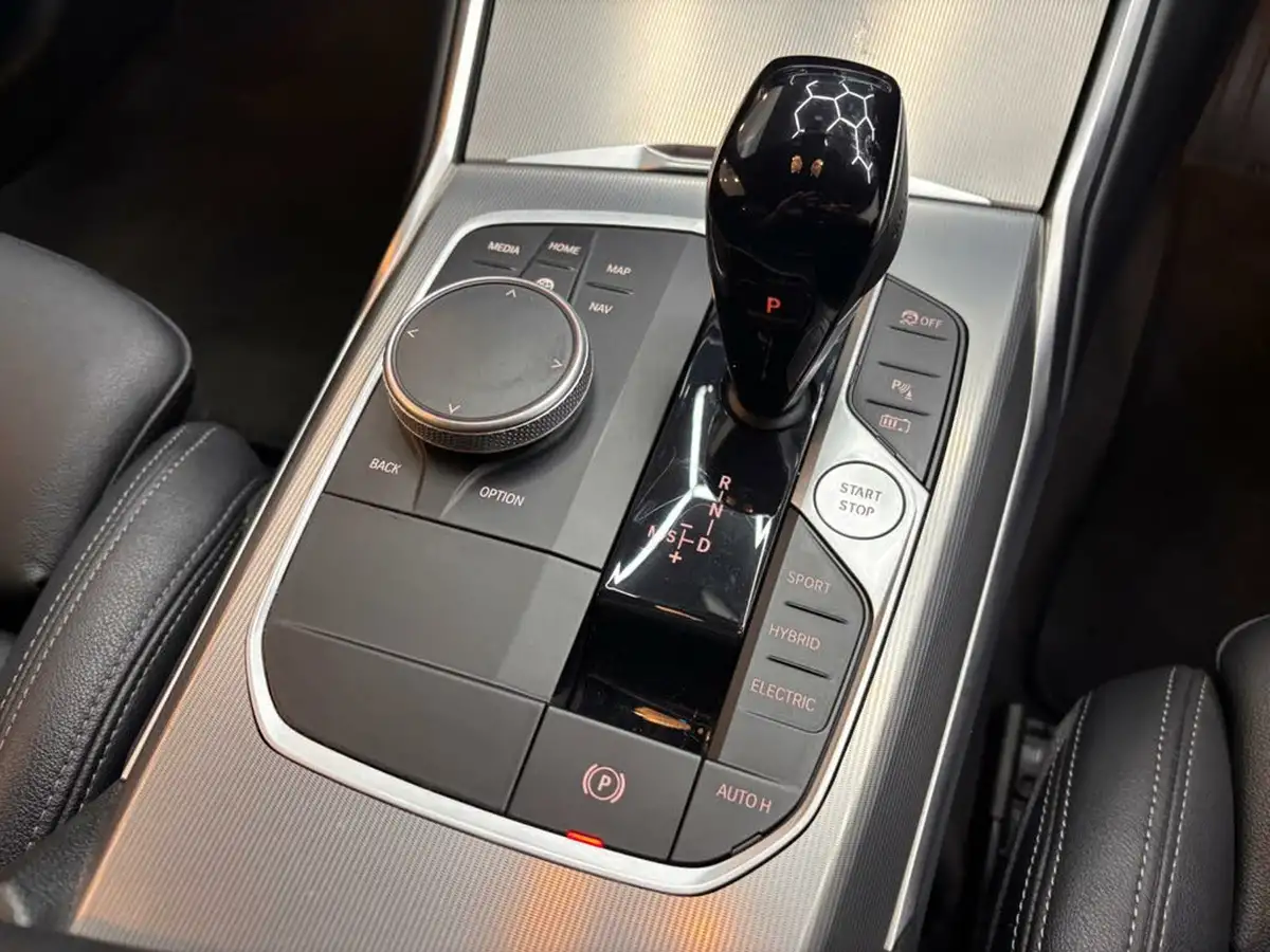 2021-bmw-3-series-20-330e-xdrive-m-sport-touring-5d-big-12