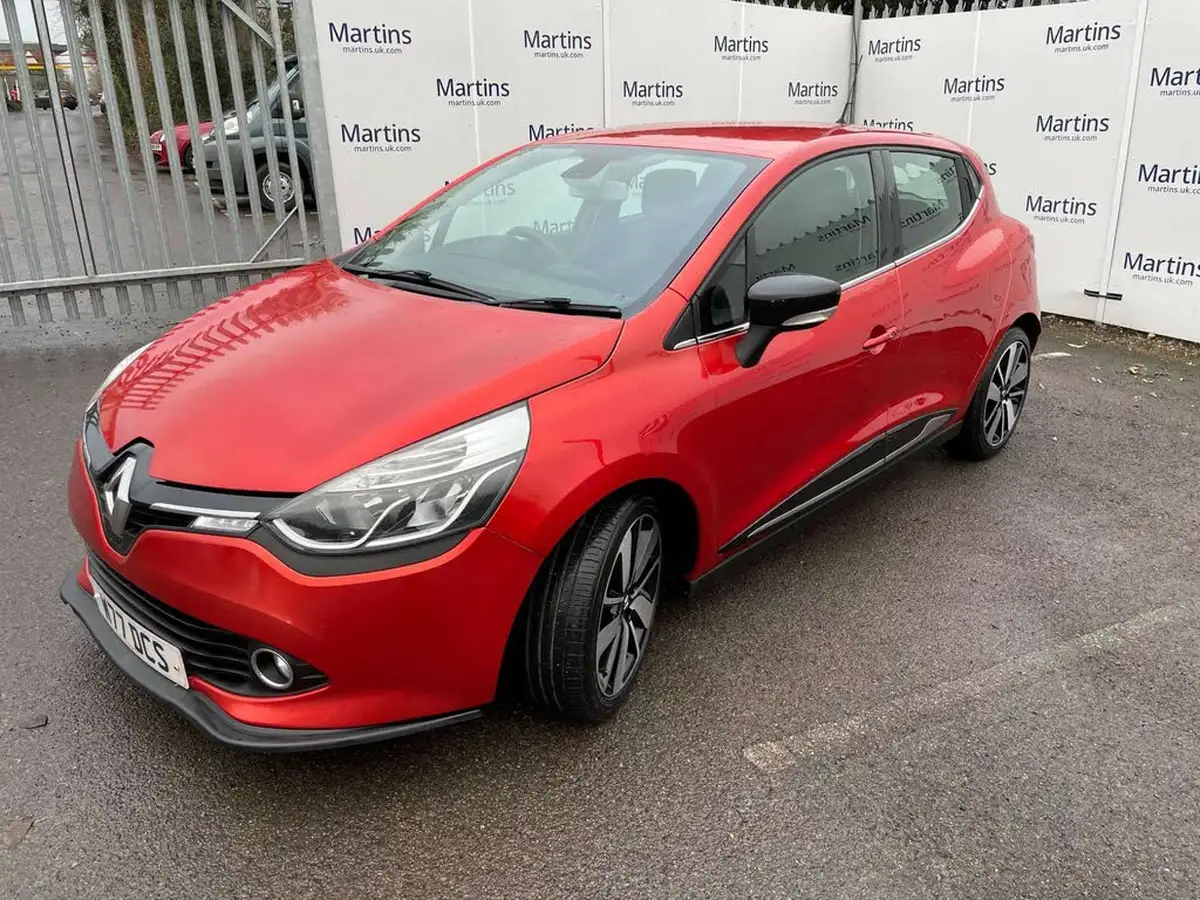 2015-renault-clio-15dci-dynamique-s-medianavss-big-0