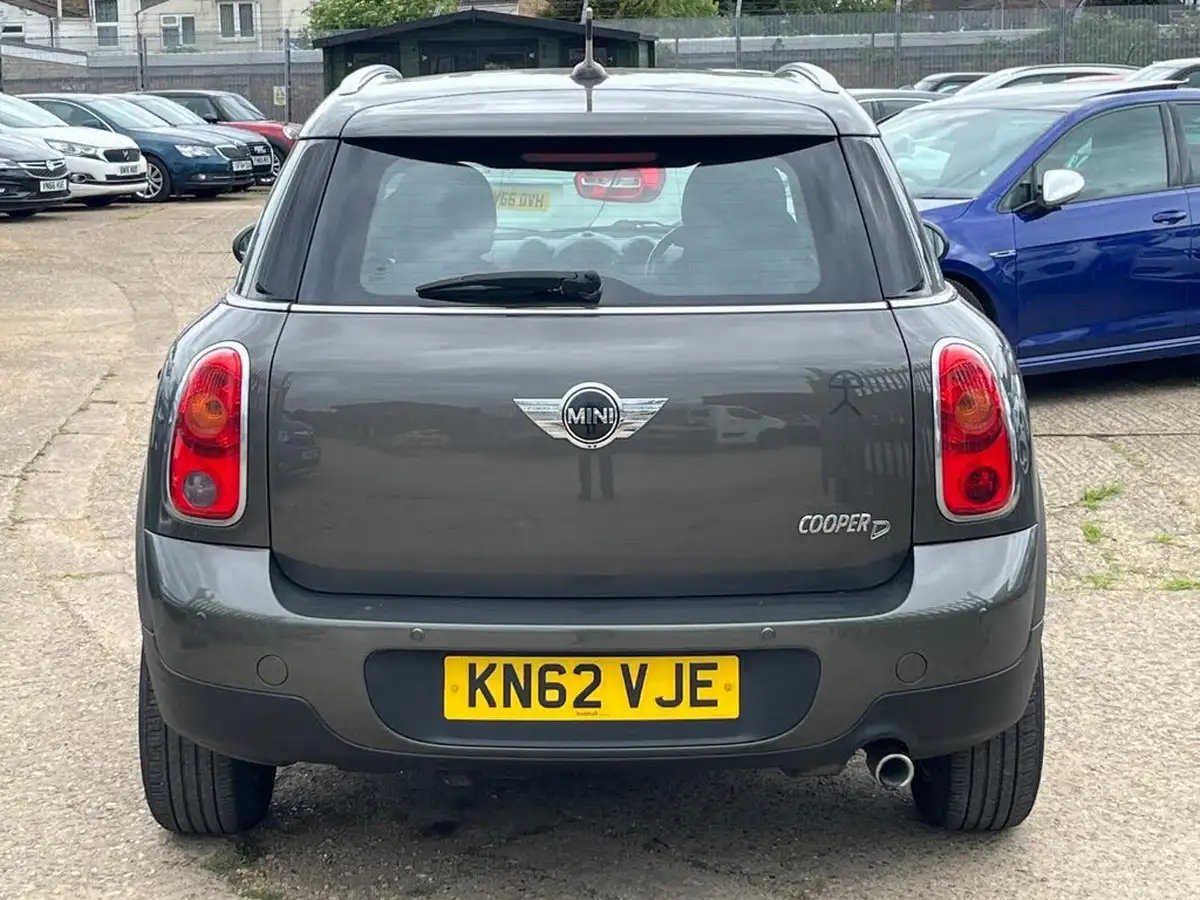 2012-mini-countryman-16td-cooper-big-5