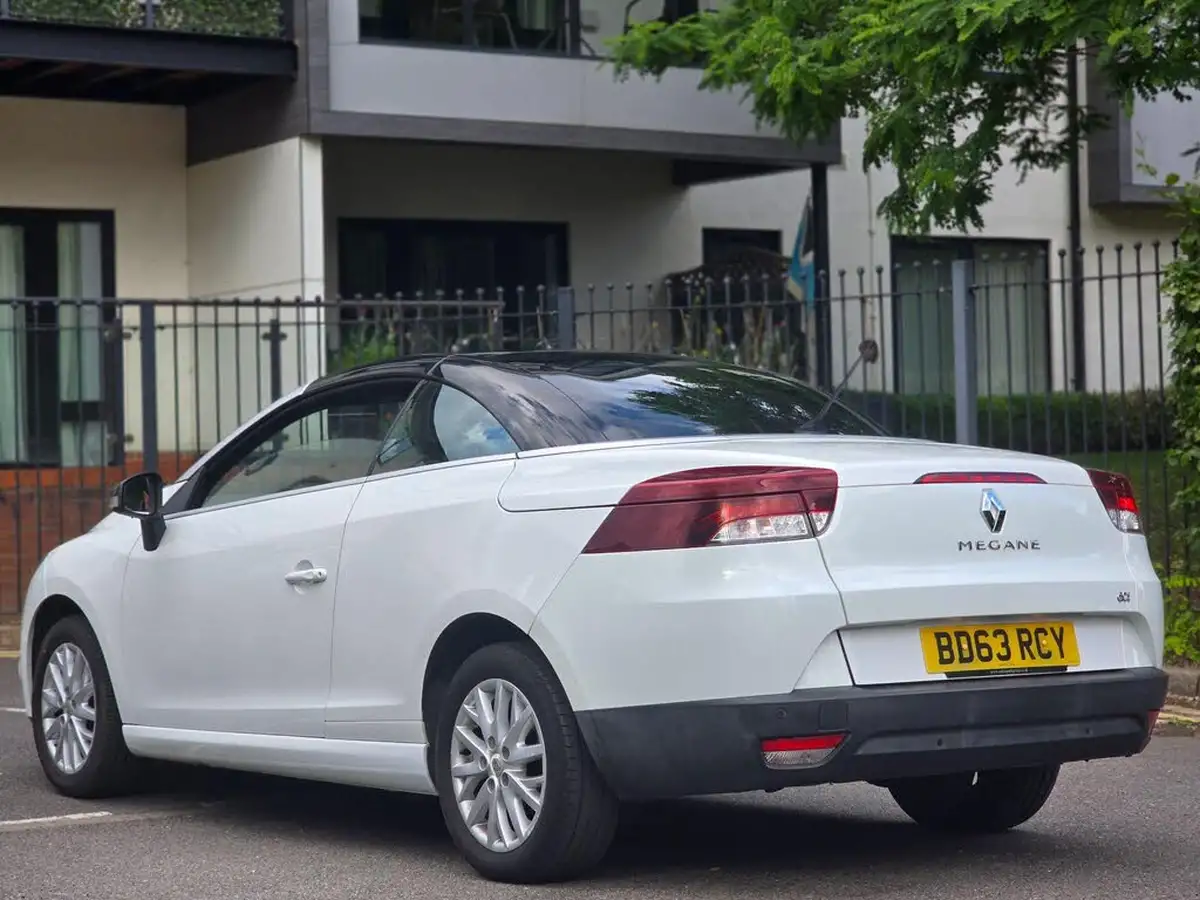 2014-renault-megane-16td-dynamique-big-43