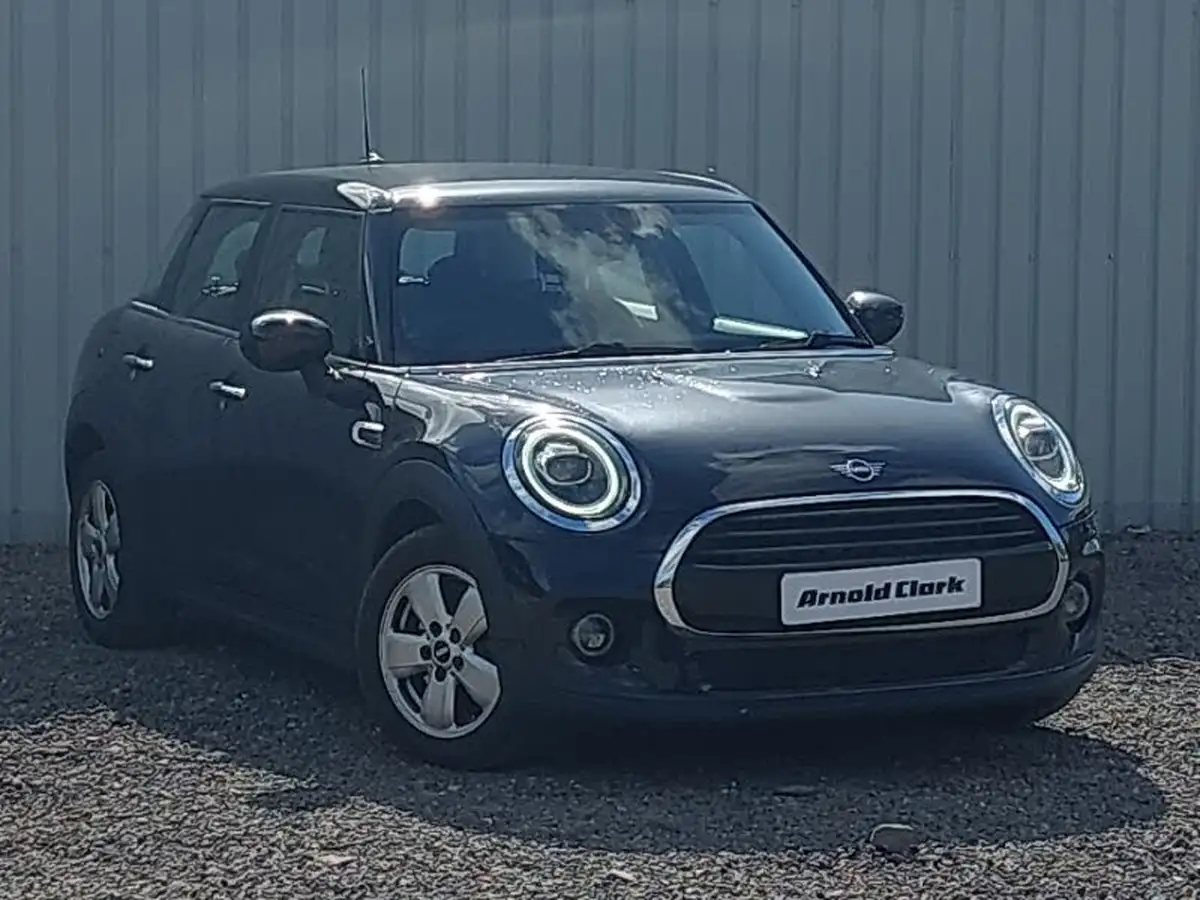 2019-mini-cooper-15-cooper-classic-hatchback-5d-big-0