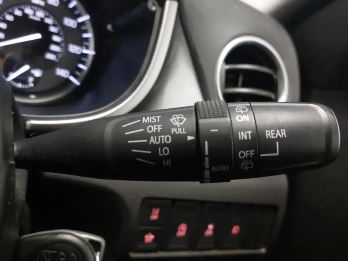 2022-suzuki-vitara-14-boosterjet-sz-t-big-14