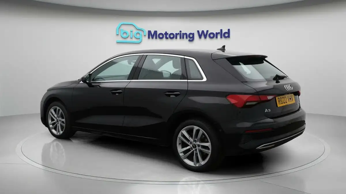 2022-audi-a3-10-30-tfsi-sportback-5d-s-tronic-big-5
