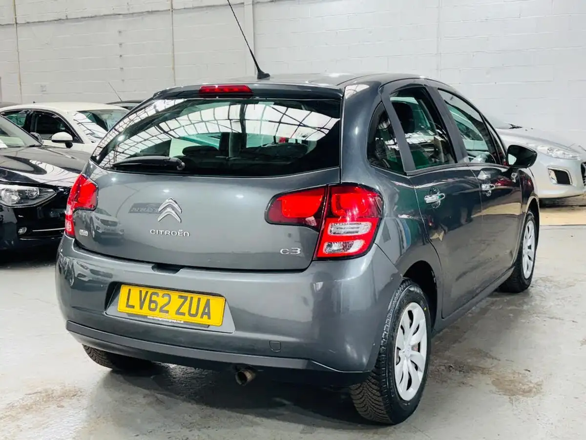 2013-citroen-c3-14e-hdi-vtr-big-4