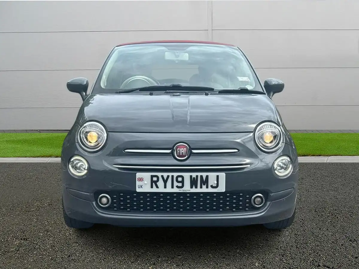 2019-fiat-500c-12-lounge-big-1
