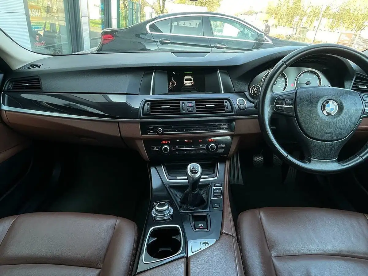 2014-bmw-5-series-big-32