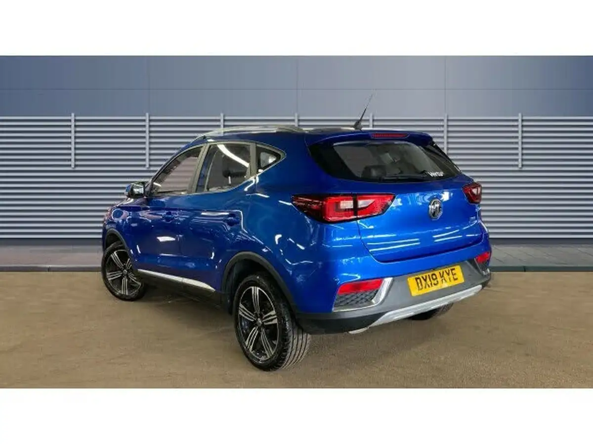 2019-mg-zs-suv-15-vti-tech-exclusive-105bhp-big-1