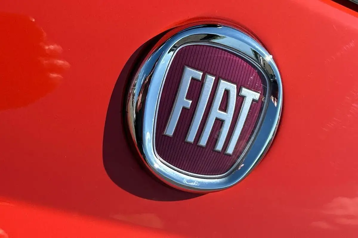 2023-fiat-500-10-big-23